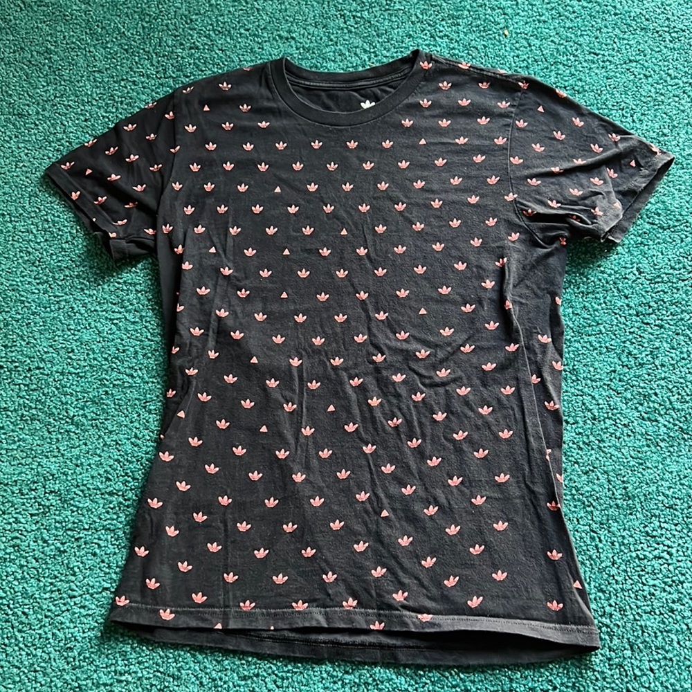 Men’s Small Adidas T-shirt